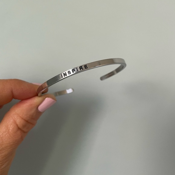 MantraBand “Inspire” Bracelet - Picture 2 of 2